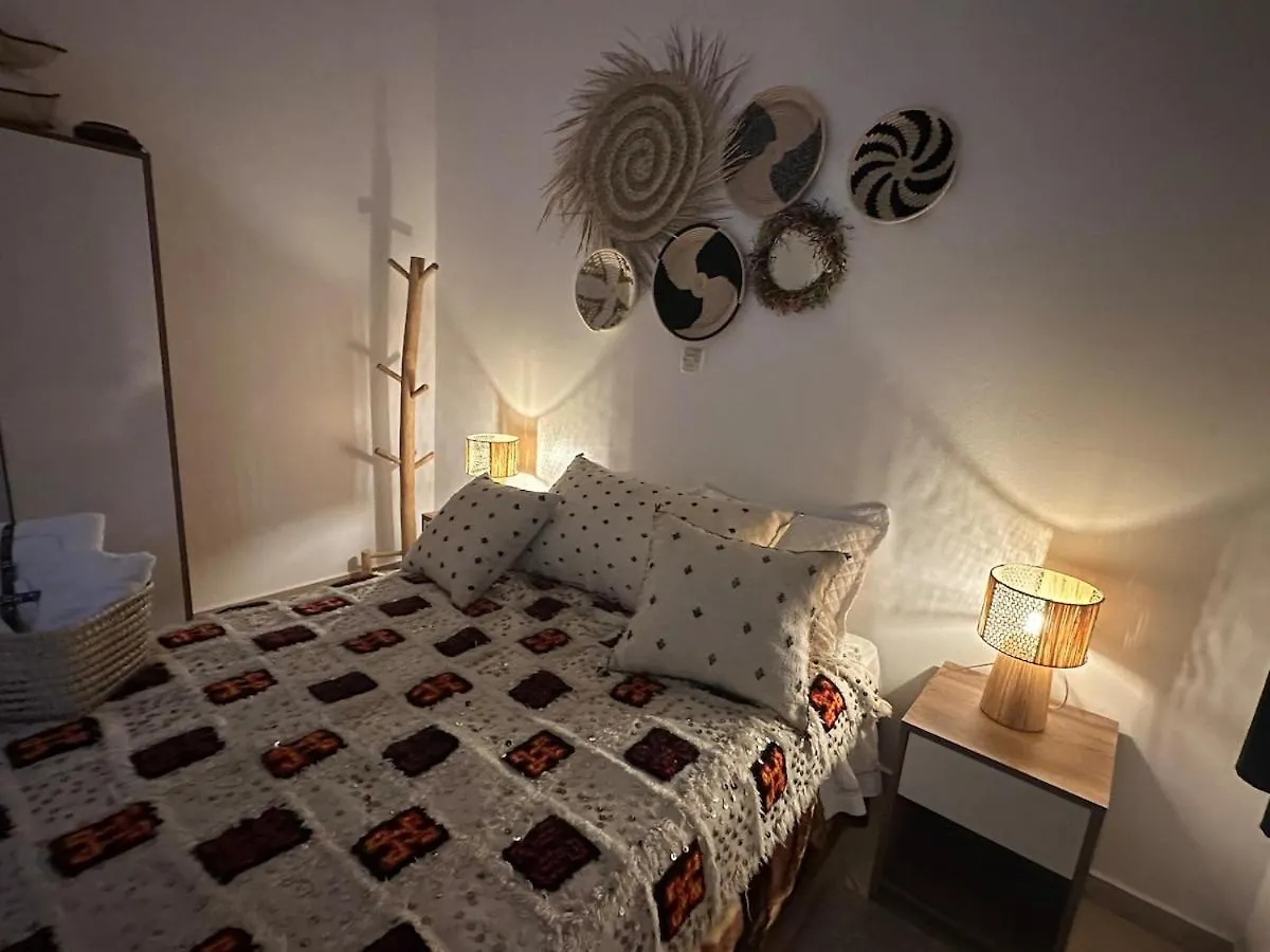 אסאוירה Bohemian Apartment